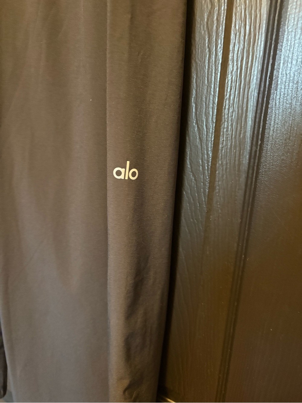 ALO Yoga Wide-Leg High-Rise Pants in Black - Picture 3 of 3